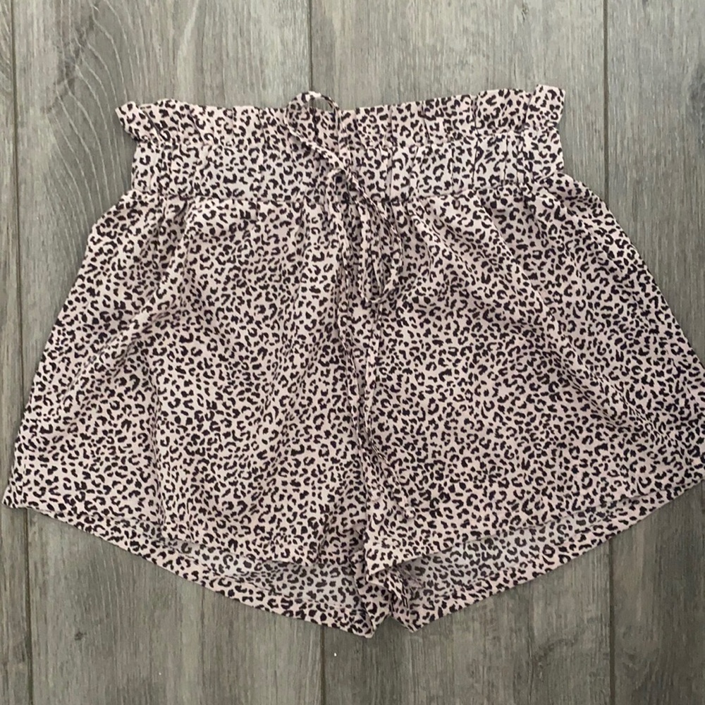 pink leopard print shorts